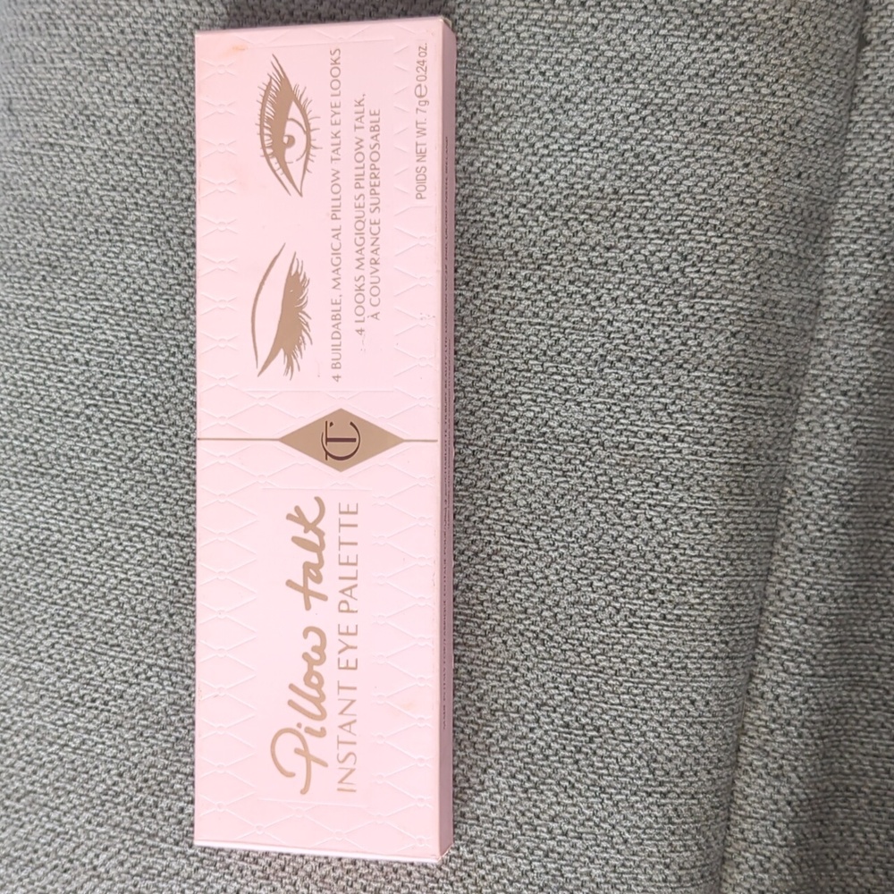 Pillow talk Instant eye palette